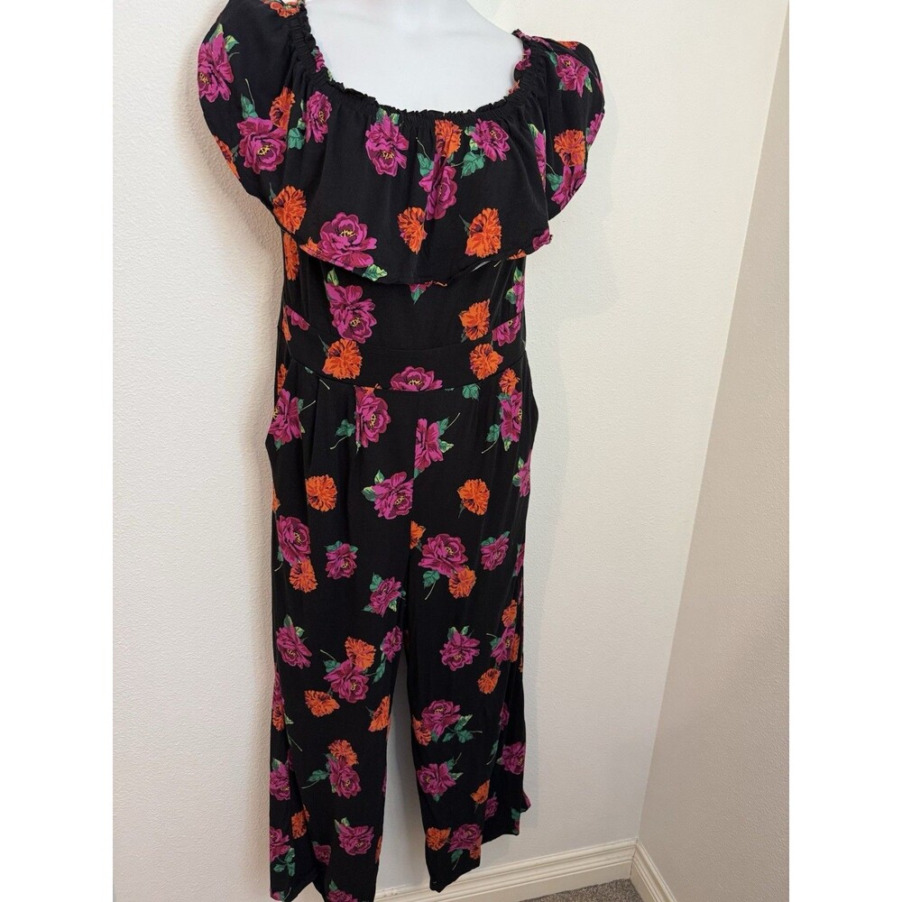 Torrid Jumpsuit Black Floral Wide Leg  Sleeveless Rayon Ruffle Size L Day Dead